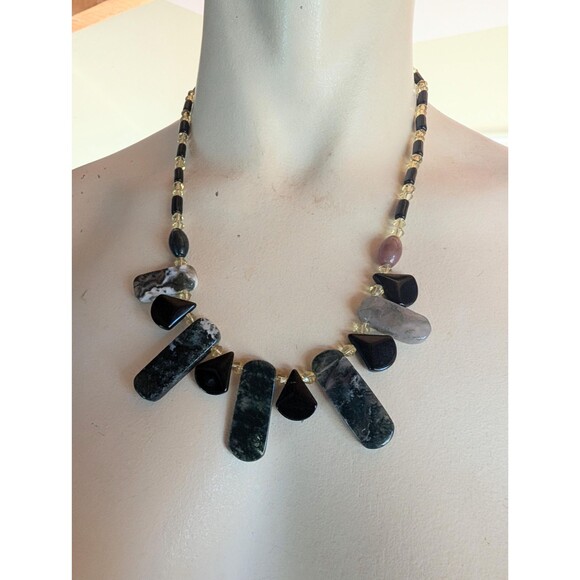 Vintage Moss Agate Beaded Stone Necklace - Picture 2 of 16